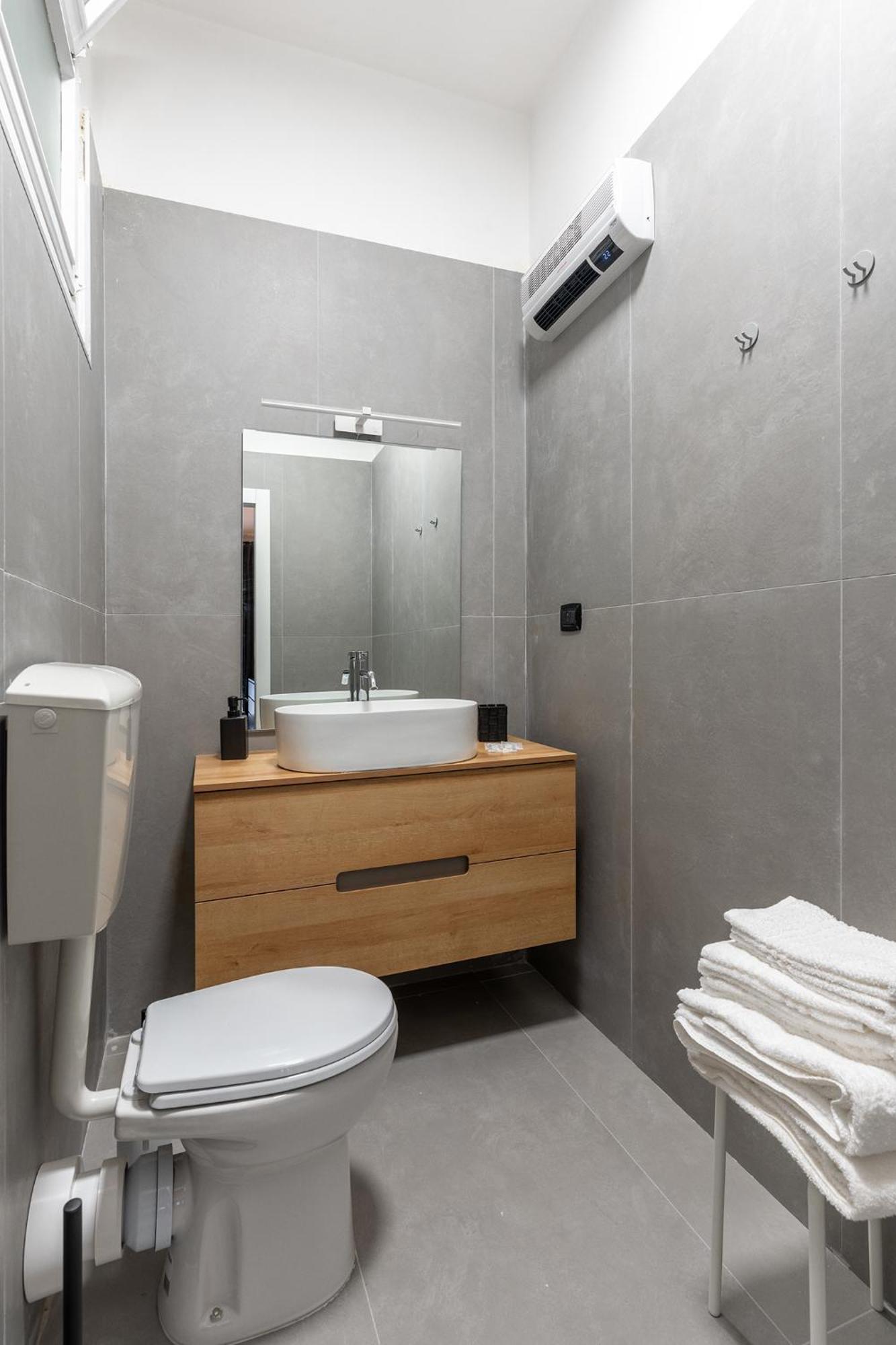 Fourooms - Bari Principe Amedeo Extérieur photo
